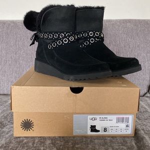 UGG Black Winter Boots with Eyelet Strap